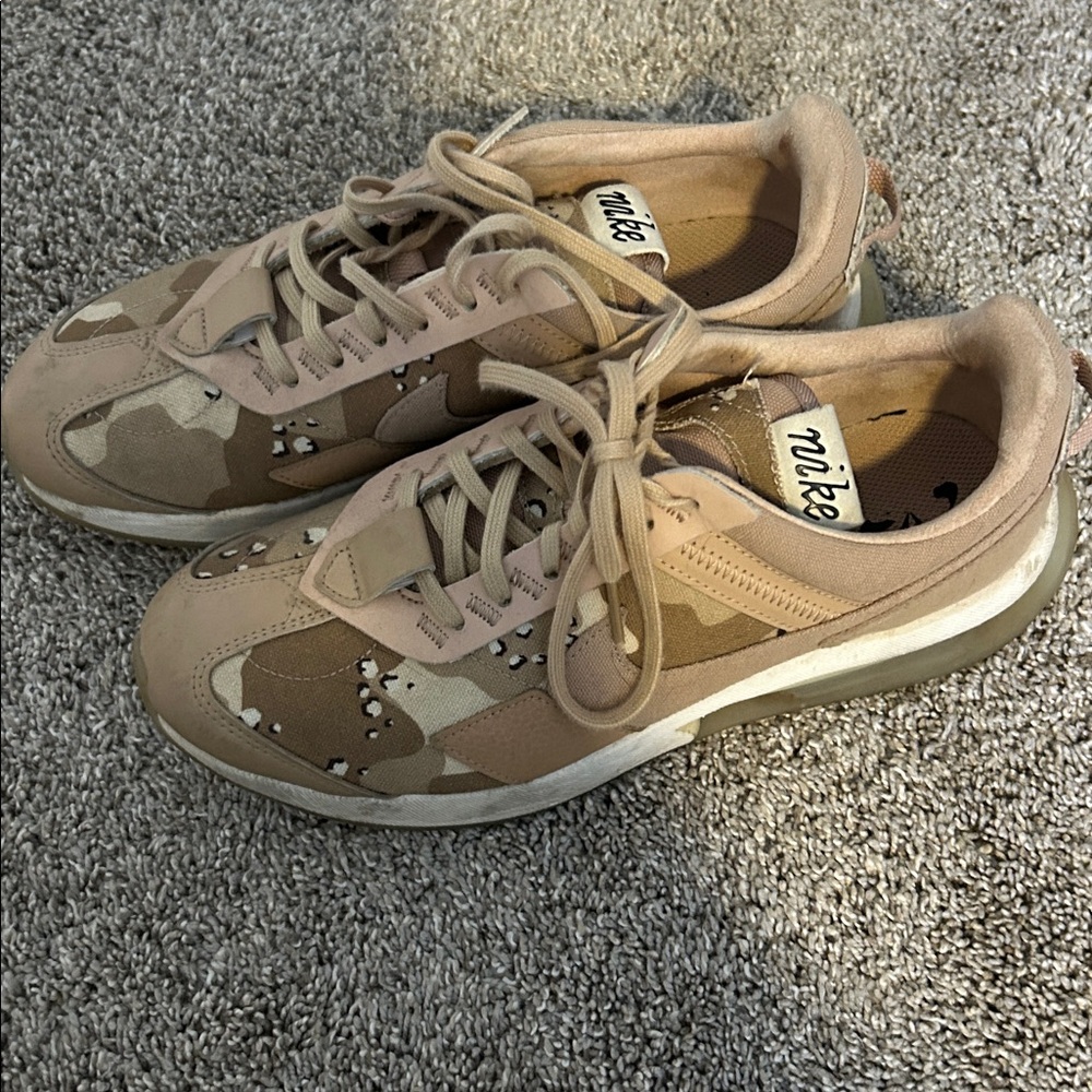 Nike Tan and Brown Camouflage Sneakers Air Max Pre day